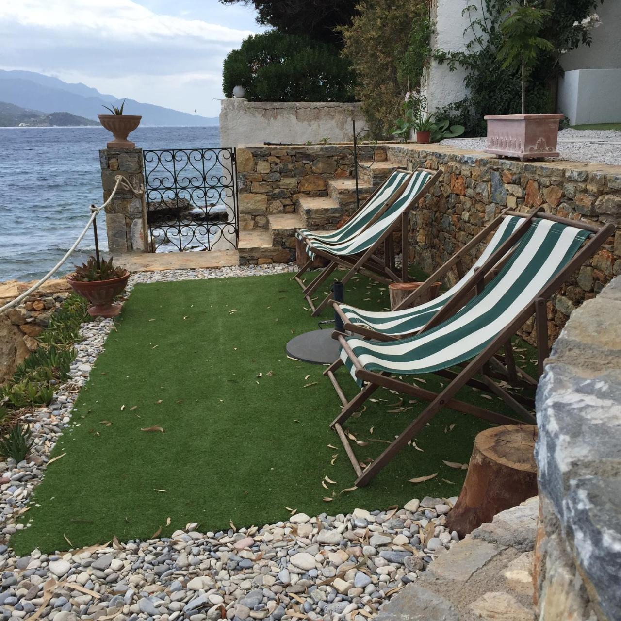Roditses Beach Sea Front Apartments Samos Town Exteriör bild